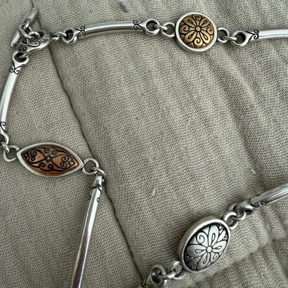 Brighton 3-tone (silver, gold & bronze) Necklace - Picture 6 of 8